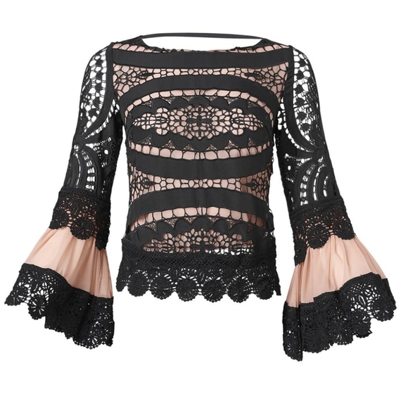 NWT Venus lace up bell sleeve top - Picture 6 of 15